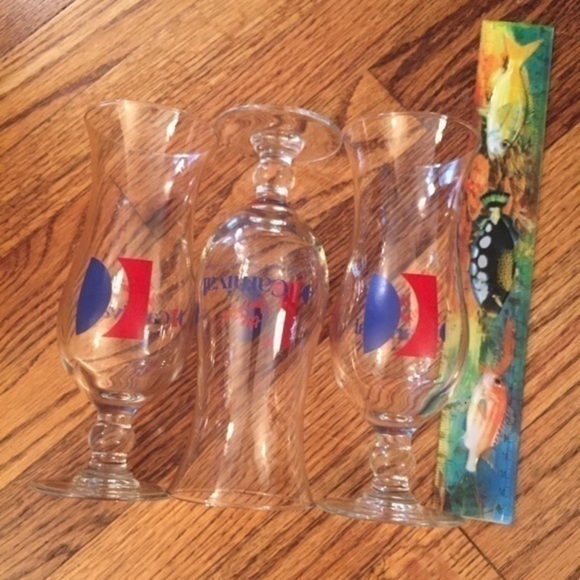 Vintage 90s Carnival Cruise Line Hurricane Tulip 14 oz Glass - Picture 6 of 11